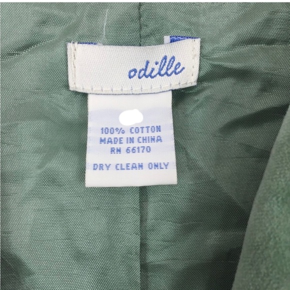 Anthropology, women’s mint green velvet blazer, please see photos for sizing. - Picture 10 of 10